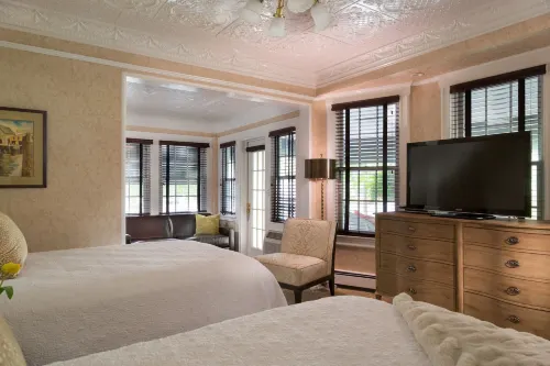 Chateau Inn and Suites Hotel di Spring Lake