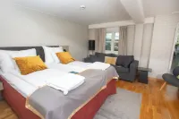 Home Hotel Bryggeparken - parking