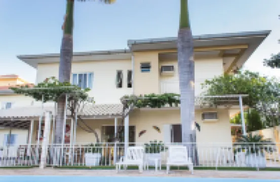 โรงแรมและเฮาส์ปักษาคาตาราตัส โรงแรมใน