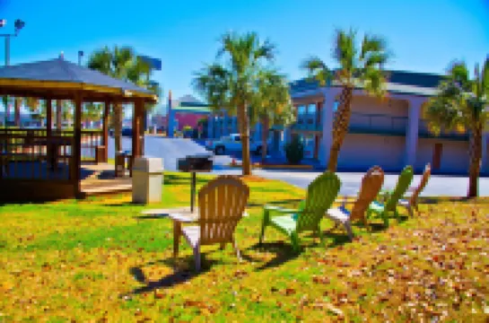 Quality Inn & Suites Macon North