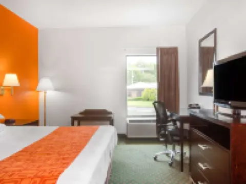 Howard Johnson by Wyndham Beckley Hotels in Beckley