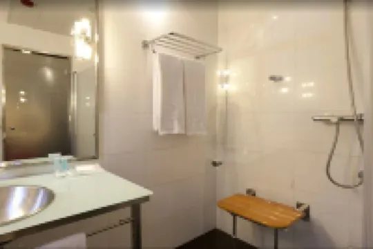 Quatro Puerta del Sol