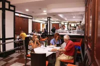 Hotel Reyesol - Desayuno