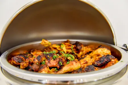 Lotus Hotel Отели в г. Найран