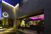 Roppongi Hotel S Hotels near Daian-ji