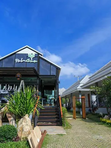 รูปภาพของปาล์มชวา รีสอร์ท