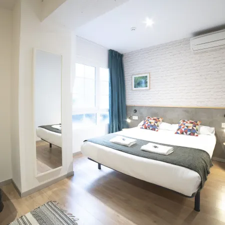 Koba Hostel Отели рядом с достопримечательностью «Гора Улиа»