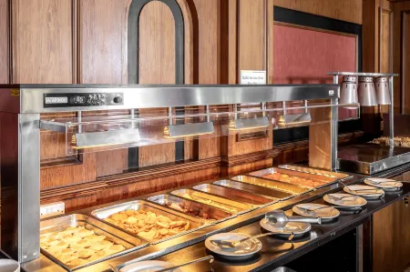 Kapetanios Limassol Hotel Отели в г. Меса Гитонья