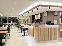 Grand Hôtel Sénia Hôtels à : Choisy-le-Roi