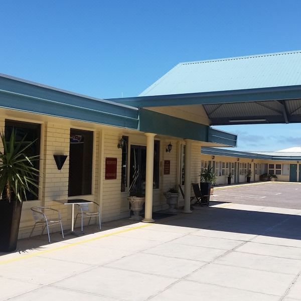 Motel-style accommodation exterior in Ceduna, South Australia