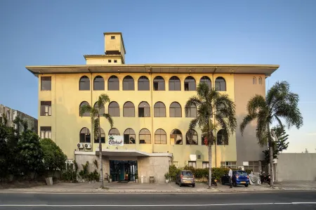 Hikkaduwa Beach Hotel