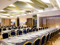 Hotel Olympia Valencia Hotels near Algiros