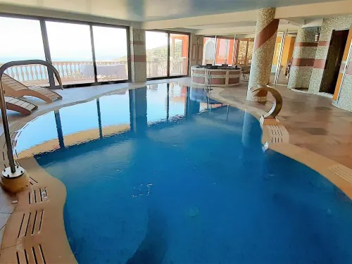 Divine Holiday Home in Giosa Marea with Sauna & Hot Tub - Wifi