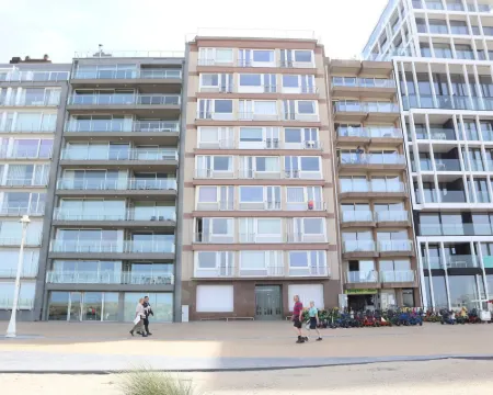 Apartment in Nieuwpoort with Sea View Hotels in Nieuwpoort