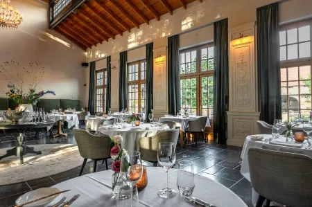 Landgoed Altenbroek Отели в г. Далем