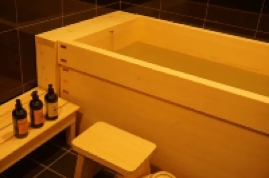 Jisaburo Ozawa Residence Hotel di Takanabe