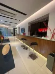 Card International Hotel - bar