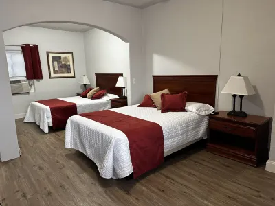 Arizona 9 Motor Hotel Hotels near Roxie's