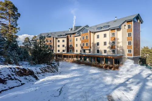 Sarpino Mountain Hotel - 4-Star