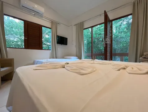 เกสต์เฮาส์ในเลนซอยส์ เรเซอร์วา โด เดนเด