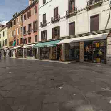 Leon D Oro Apartment by Wonderful Italy Others