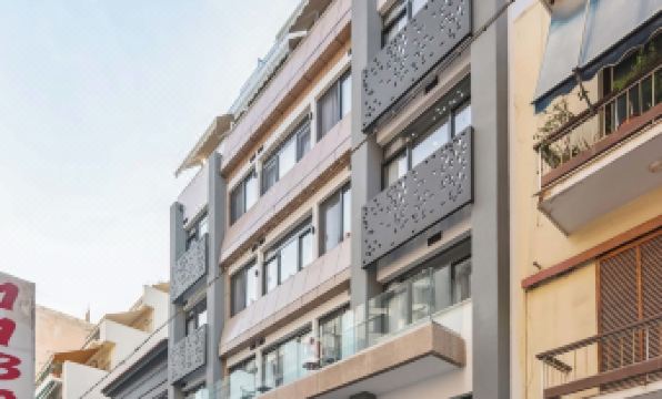 Limehome Piraeus Olive