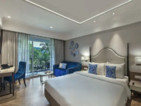 Meritas Auberge Calangute Goa Hotels in Saligao