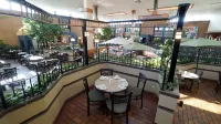 The Glenmore Inn & Convention Centre - breakfast