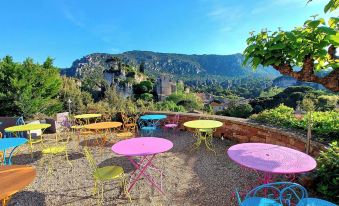 Hôtel les Hauts de Mourèze