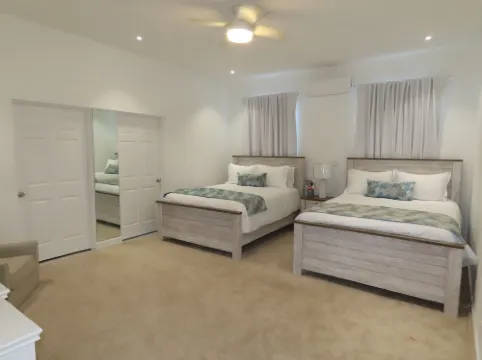 The White House TCI Guest House Hotels in Venetian Road Settlement