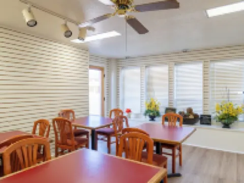 路溪旅館 洛阿酒店