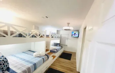 비치까지 4분, 파나마 시티의 멋진 4베드 자쿠지 Access PCB 주변 호텔