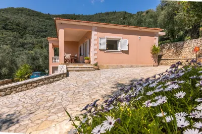 The Olive Grove Cottage by Konnect - 2,5km from Ipsos