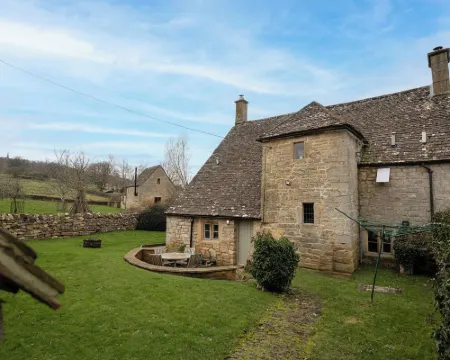 Orchard Cottage Lovely Home in Broadway Hotels in Broadway