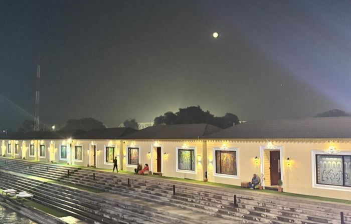 AYODHYA HAAT LUXURY COTTAGES