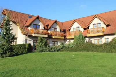 Ferienwohnanlage Schwabe Mit Schwimmbad Hotels in 