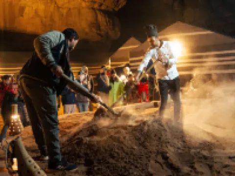 Aladdin Camp Hotels in Quairah District