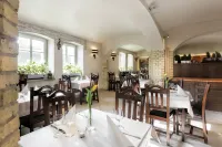 穆扎克多姆飯店