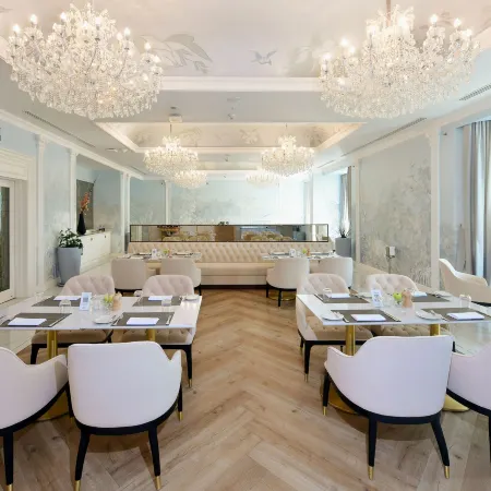 Al Aziziyah Boutique Hotel by the Torch