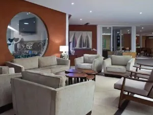 Abayomi Hotel