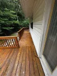 Walk to beach / Cozy 3-Bedroom /Wrap-around deck