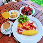 Village Farm & Winery - Breakfast