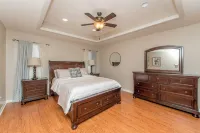 Charming 2-bedroom, 2bath home in lovely Hammond