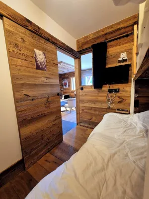 PREMLA 1 | Les Gets - New 5-person apartment - View of slopes and village Hotels in Les Gets