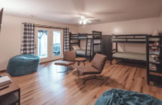 Hot Tub, Game Rm, Fire Pit - Luxury Hocking Cabin