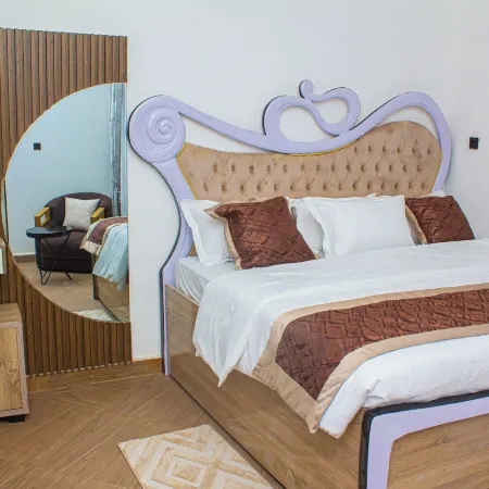 THE BLEVICK SUITES AND APARTMENTS