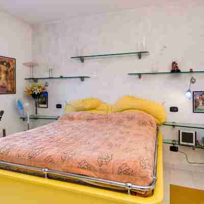 Executive Villa Sea View with Pool Available 14Guests Rooms