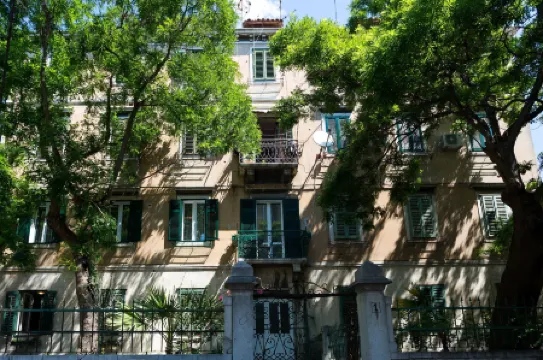 Starlight Luxury Suites