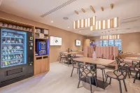 Yuna Porte-Maillot - Serviced Apartments - فطور
