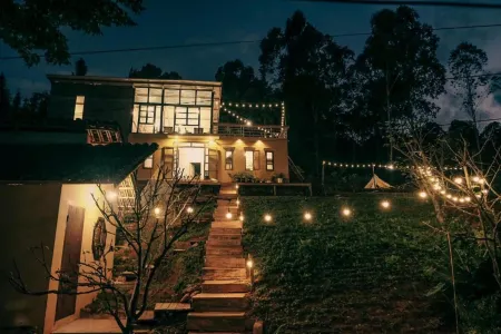 Hagiang-Holic Отели в г. Dong Van